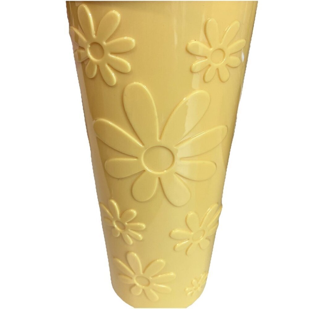 Embossed Floral Design Plastic Tumbler with Lid and Straw. New